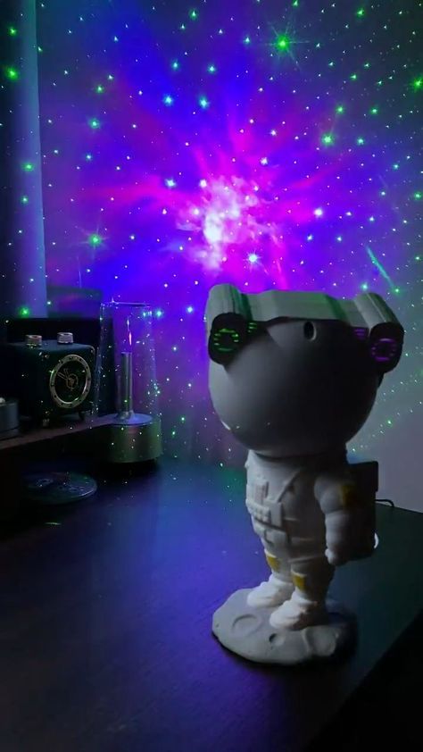 Cosmo Astronaut | Astronaut Galaxy Projector